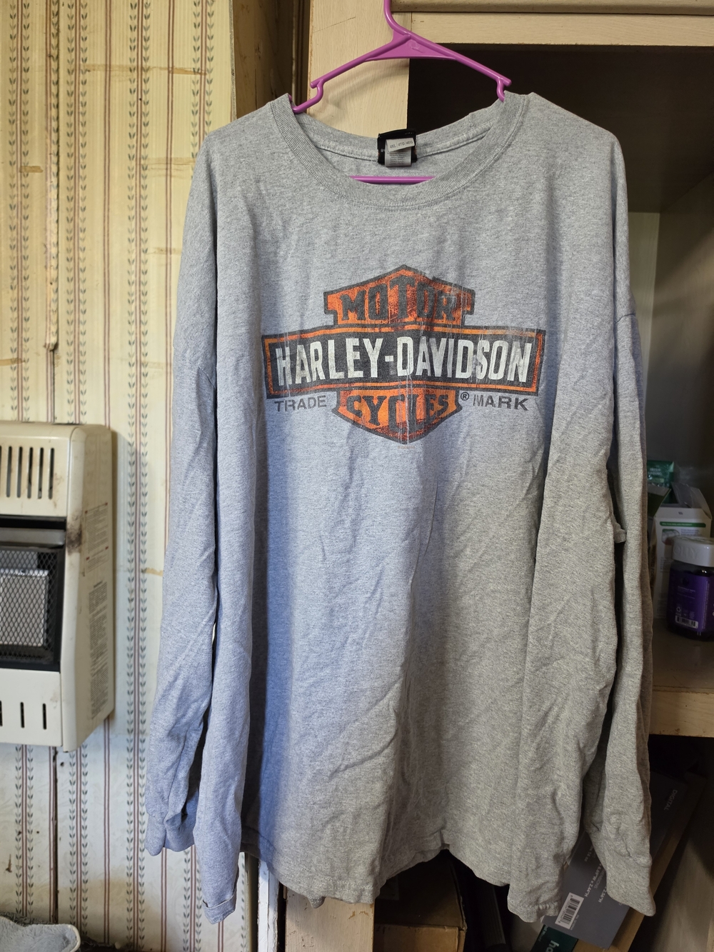 Harley-Davidson Gray Logo Crewneck Tee with Subtle Black Trim